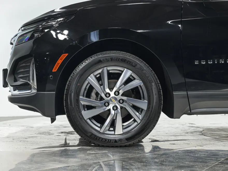 2022 Chevrolet Equinox Premier photo 1