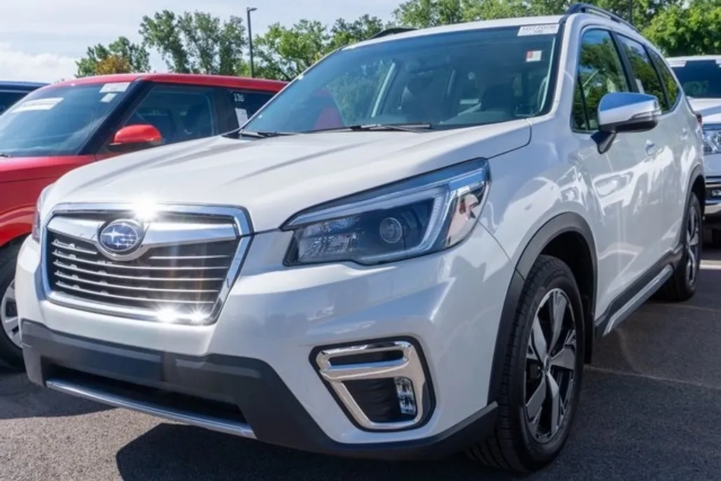 2021 Subaru Forester Touring photo 1