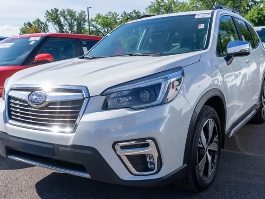 2021 Subaru Forester Touring photo 1