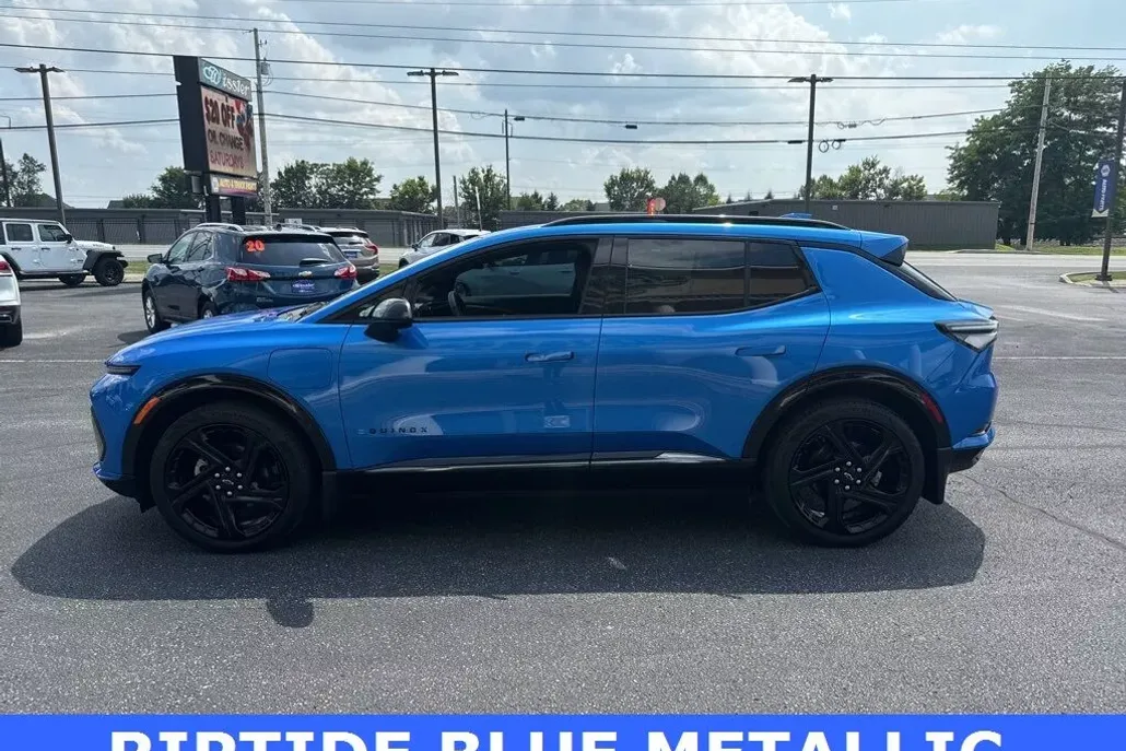 2025 Chevrolet Equinox EV 3RS photo 1