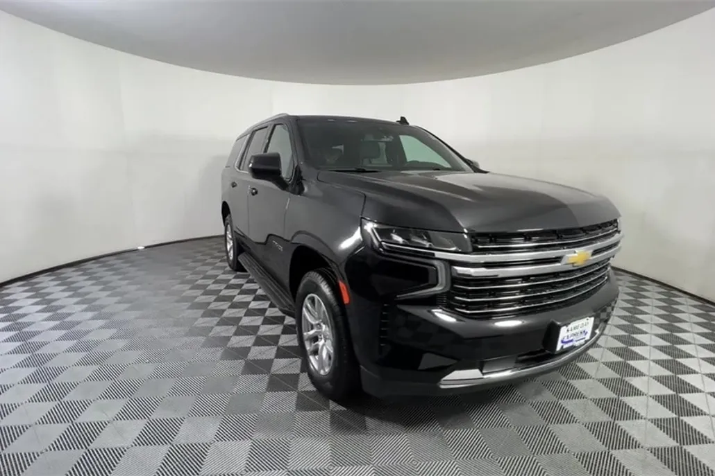 2021 Chevrolet Tahoe LT photo 1