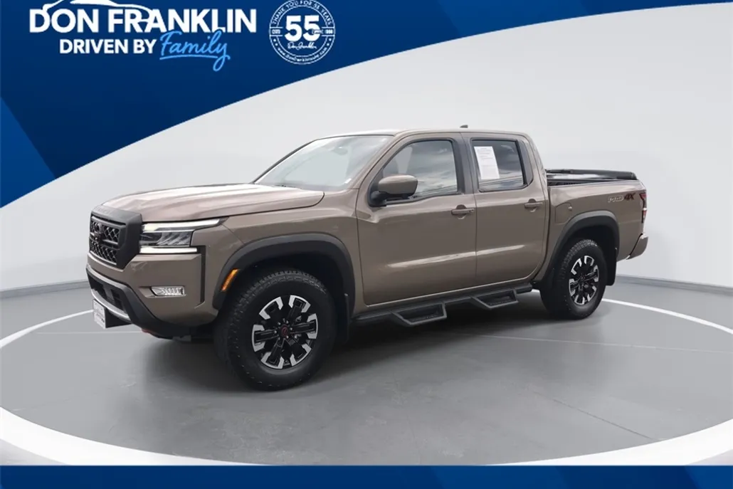 2023 Nissan Frontier PRO-4X photo 1