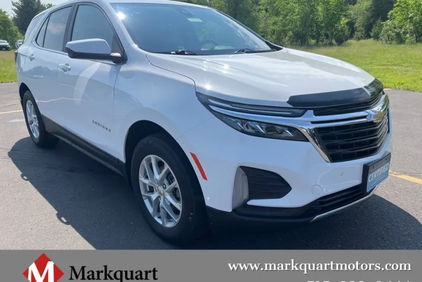 2023 Chevrolet Equinox LT photo 1