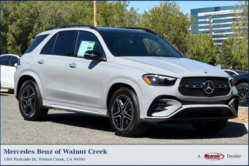 2026 Mercedes Benz GLE 450 4MATIC photo 1