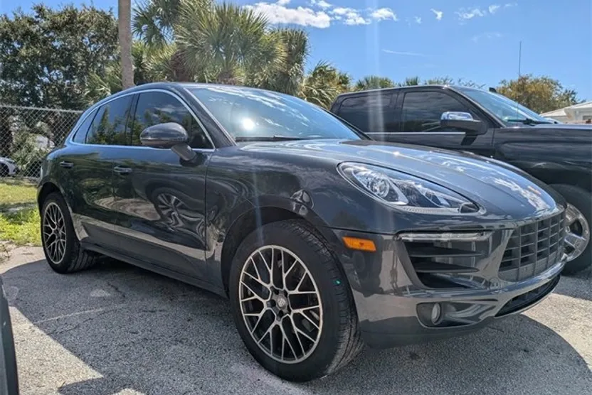 2018 Porsche Macan S photo 1