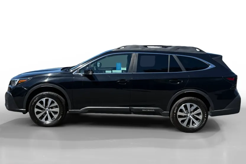 2020 Subaru Outback Premium photo 1