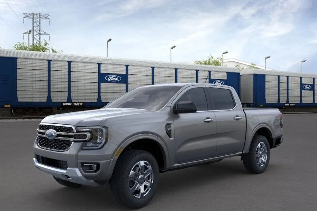 2025 Ford Ranger XLT photo 1