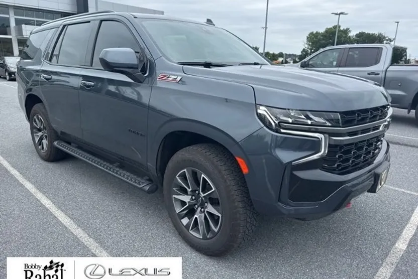 2021 Chevrolet Tahoe Z71 photo 1