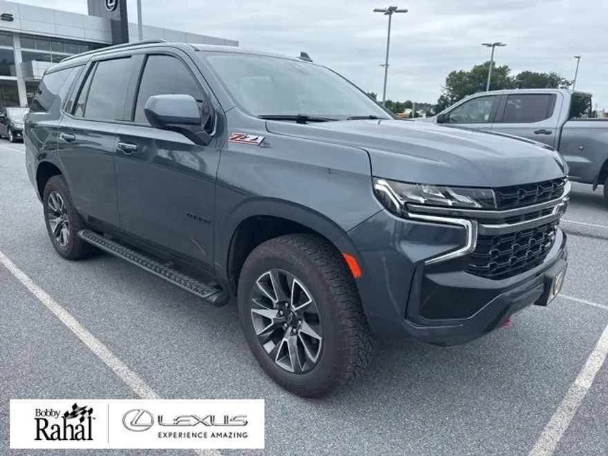 2021 Chevrolet Tahoe Z71 photo 1