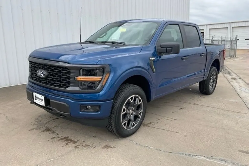 2025 Ford F-150 STX photo 1
