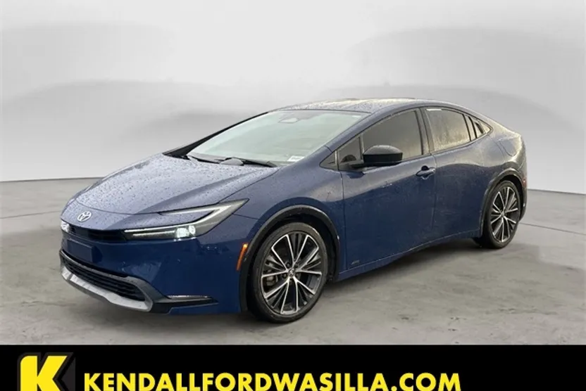2023 Toyota Prius Limited photo 1
