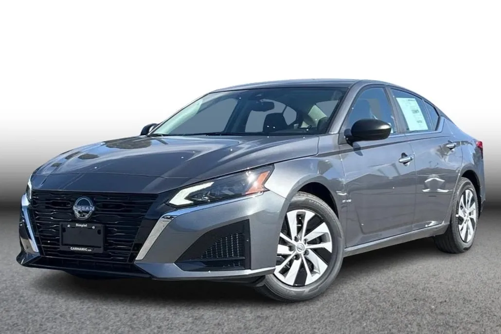 2025 Nissan Altima 2.5 S photo 1
