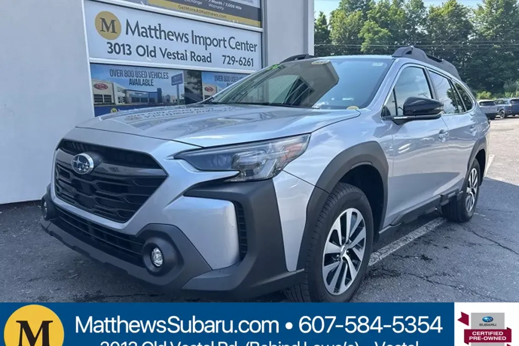 2024 Subaru Outback Premium photo 1