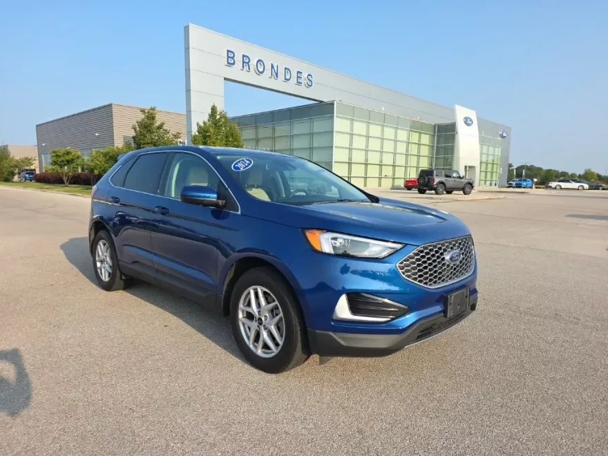 2024 Ford Edge SEL photo 1