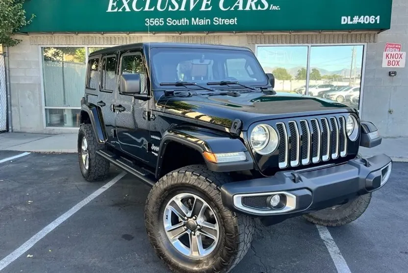 2021 Jeep Wrangler Unlimited Sahara photo 1