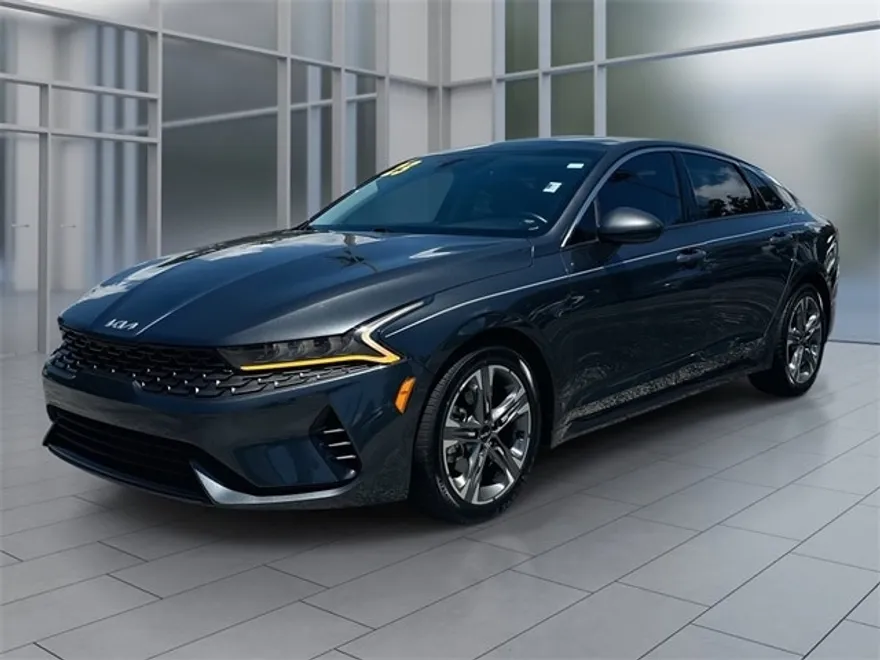2023 Kia K5 EX photo 1