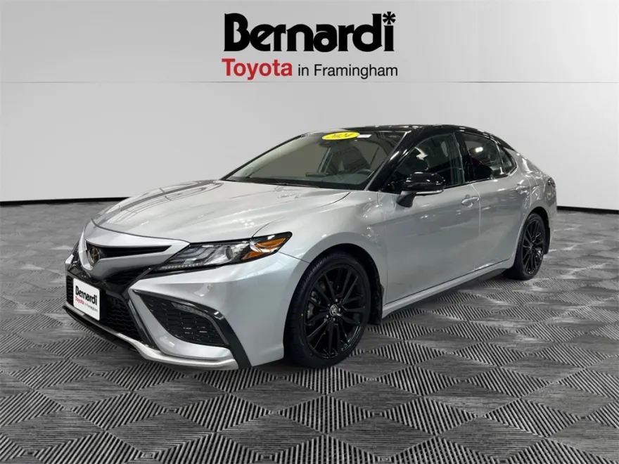 2024 Toyota Camry XSE V6 photo 1