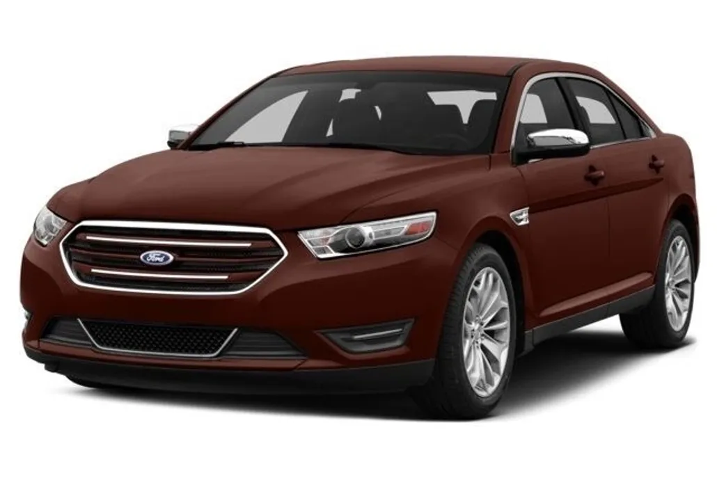 2015 Ford Taurus SEL photo 1