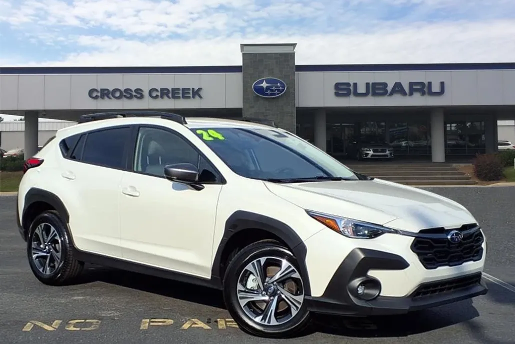 2024 Subaru Crosstrek Premium photo 1
