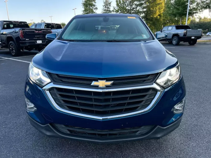 2019 Chevrolet Equinox LT photo 1