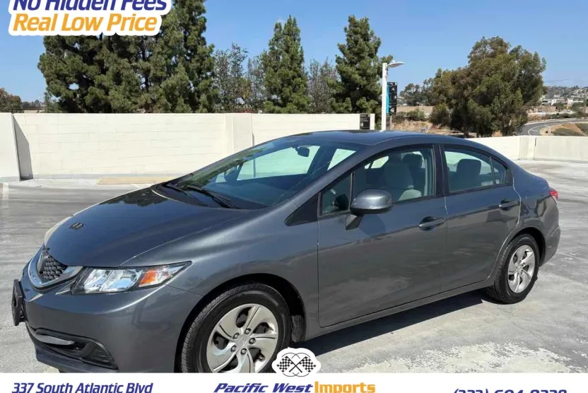 2013 Honda Civic LX photo 1