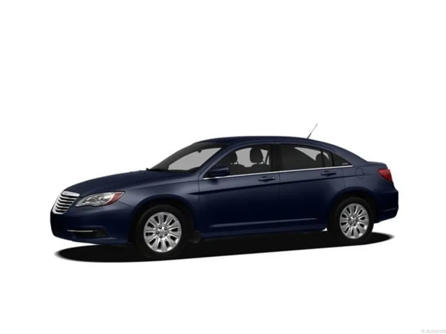 2012 Chrysler 200 Touring photo 1