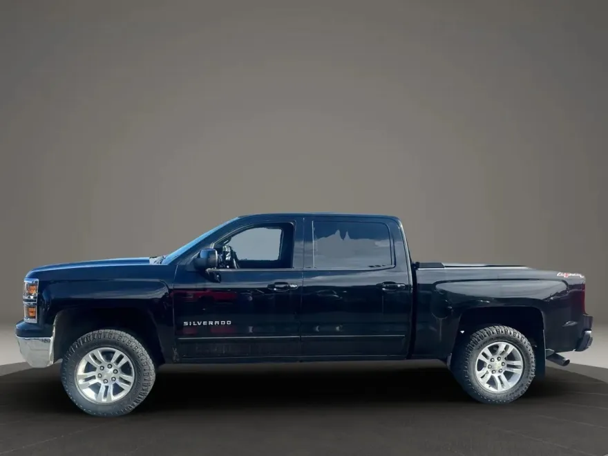2015 Chevrolet Silverado 1500 LT photo 1