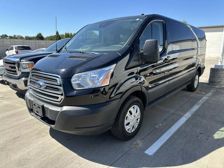 2019 Ford Transit photo 1