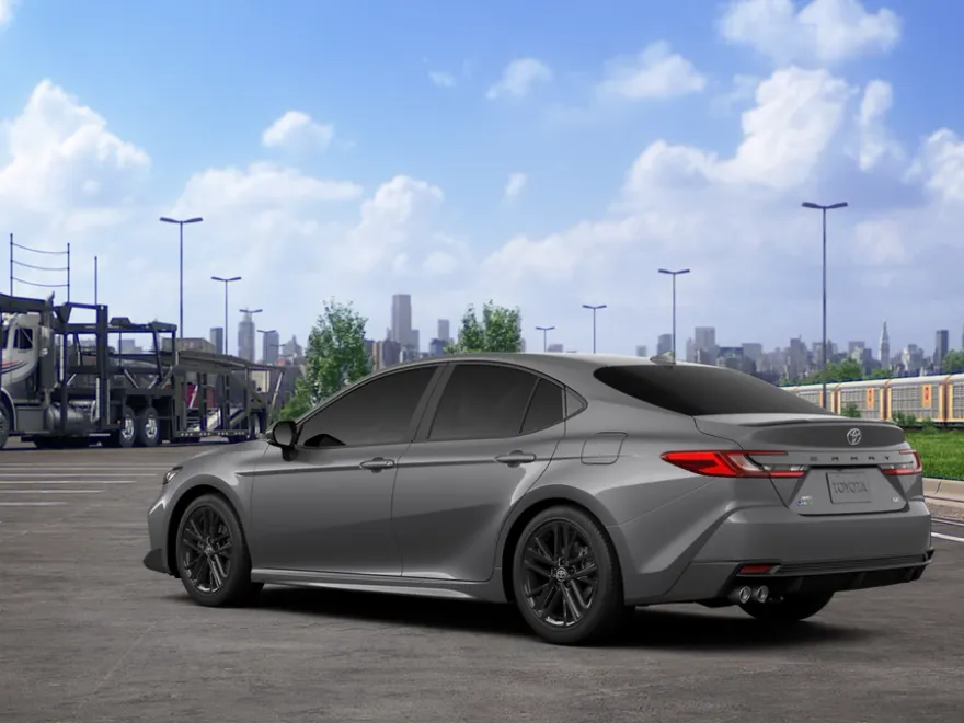 2025 Toyota Camry SE photo 1