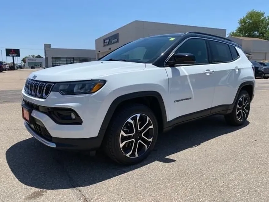 2024 Jeep Compass Limited photo 1