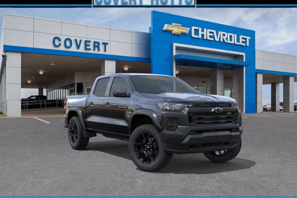 2026 Chevrolet Colorado Trail Boss photo 1