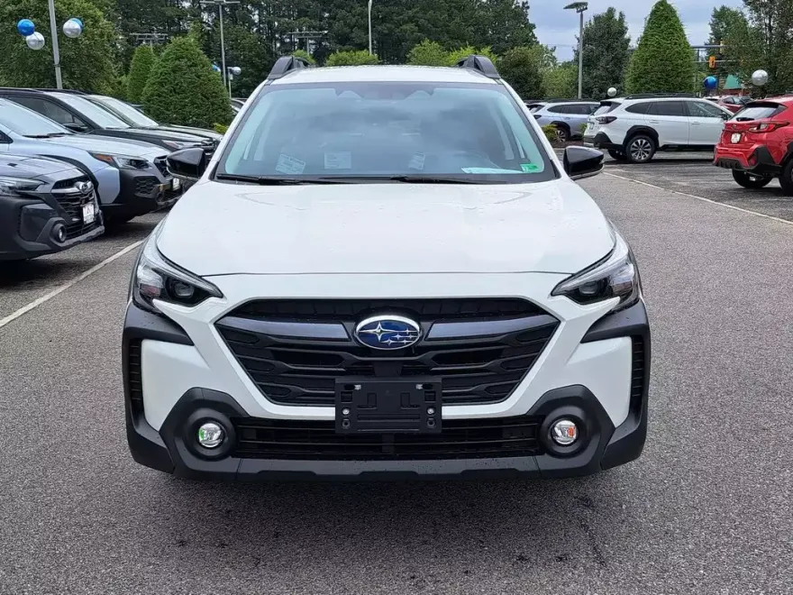2025 Subaru Outback Premium photo 1