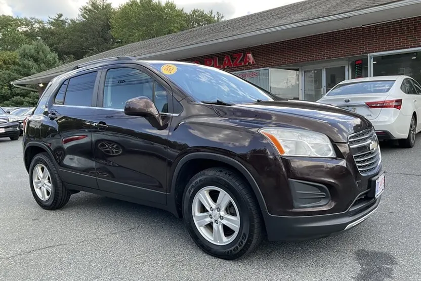 2015 Chevrolet Trax LT photo 1