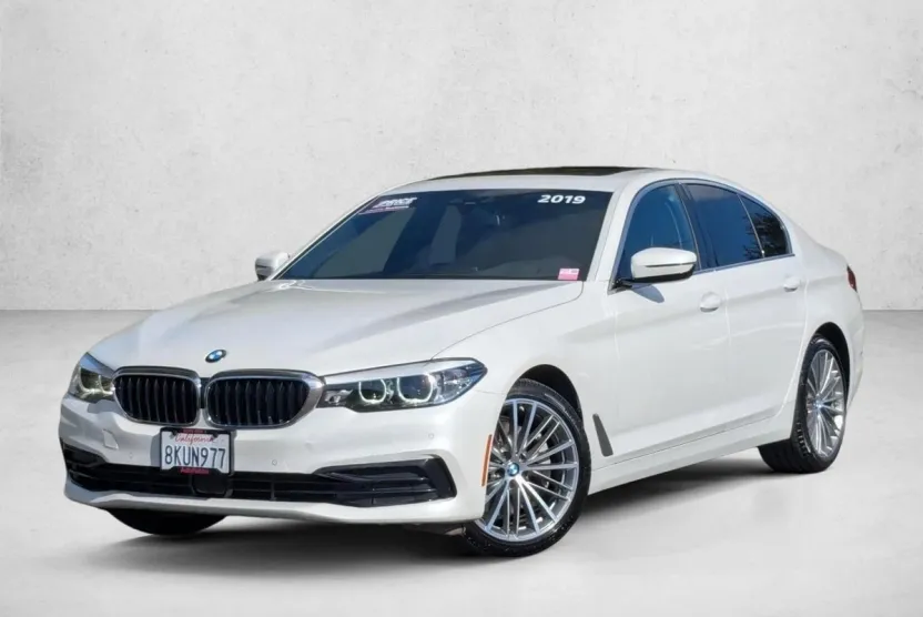 2019 Bmw 540i Sedan photo 1