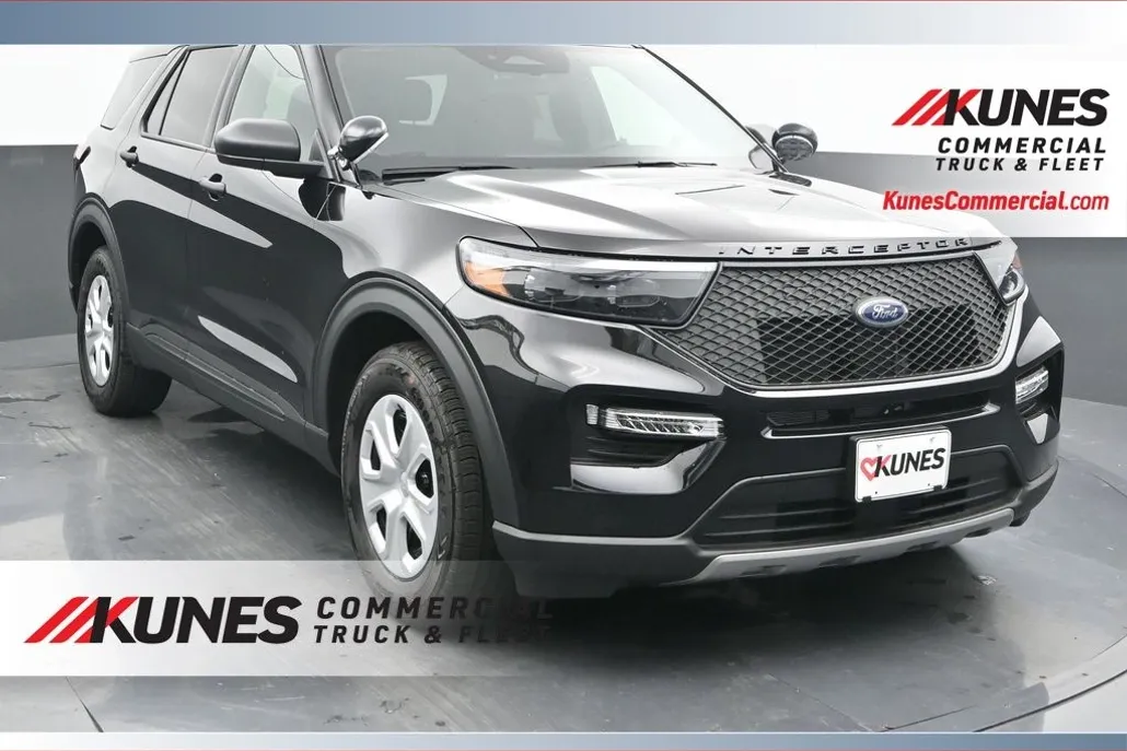 2025 Ford Explorer photo 1