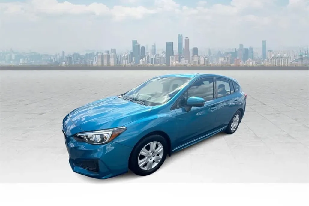 2017 Subaru Impreza 2.0i Sport photo 1