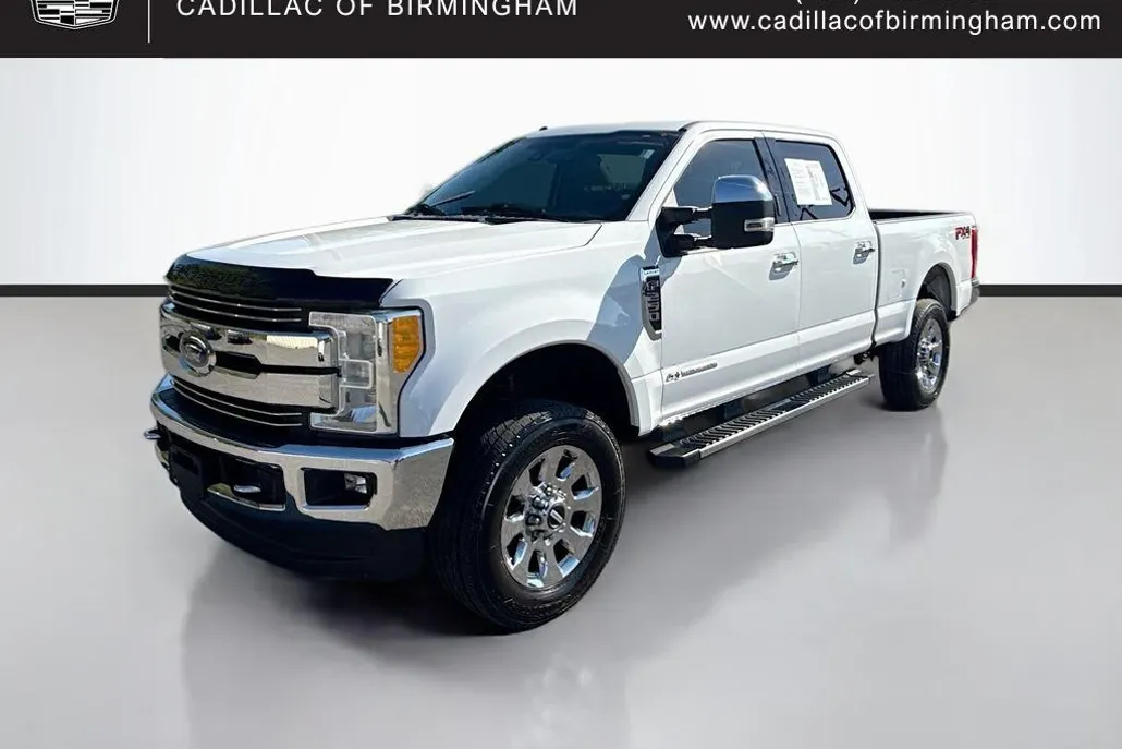 2017 Ford F-250 Lariat photo 1