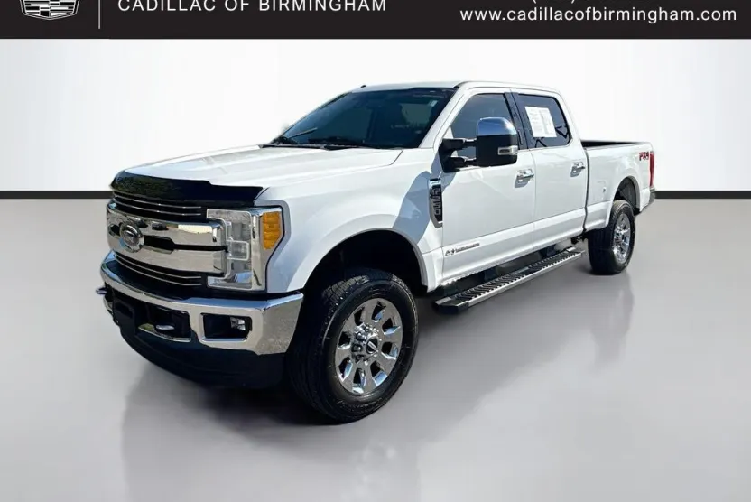 2017 Ford F-250 Lariat photo 1