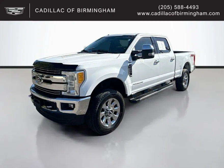 2017 Ford F-250 Lariat photo 1