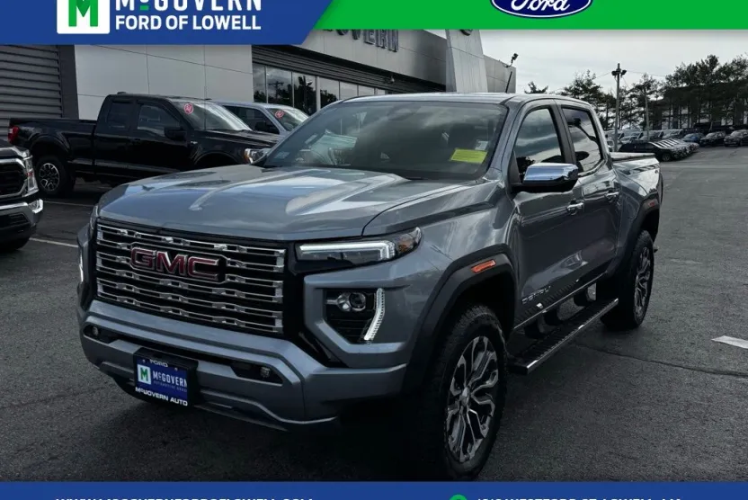 2025 Gmc Canyon Denali photo 1