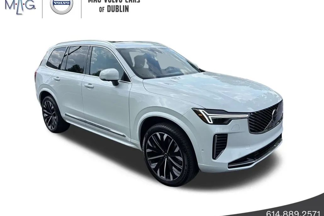 2026 Volvo XC90 T8 Plus photo 1