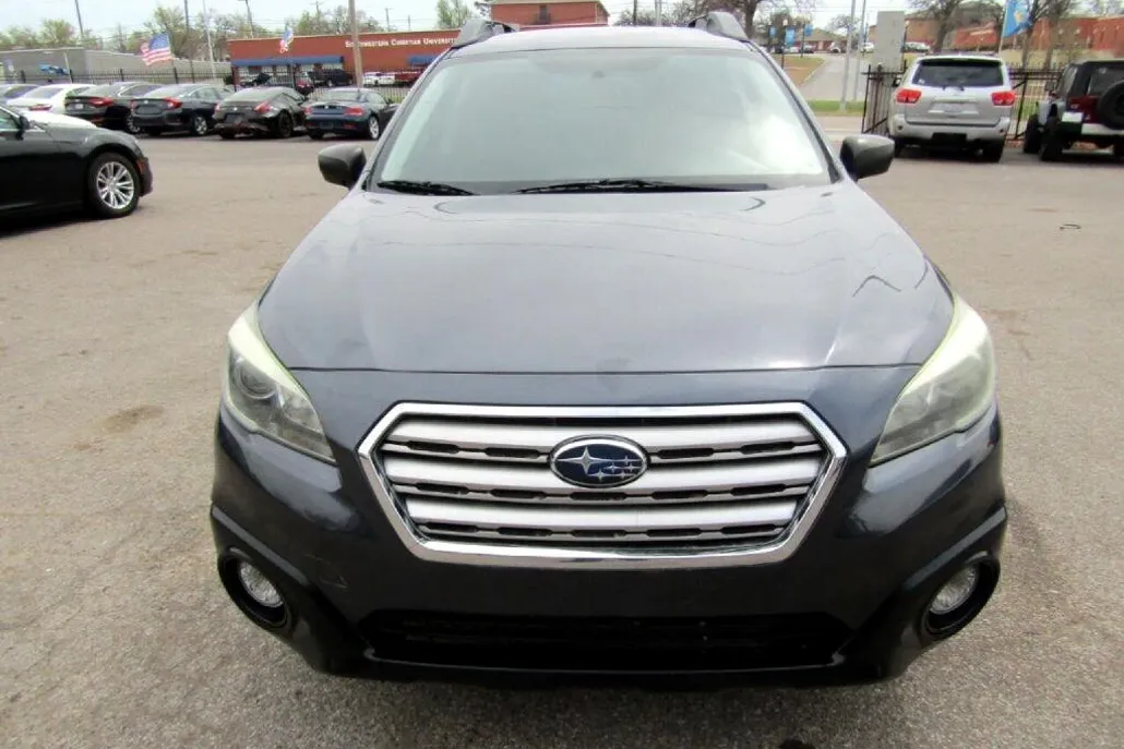 2015 Subaru Outback 2.5i photo 1