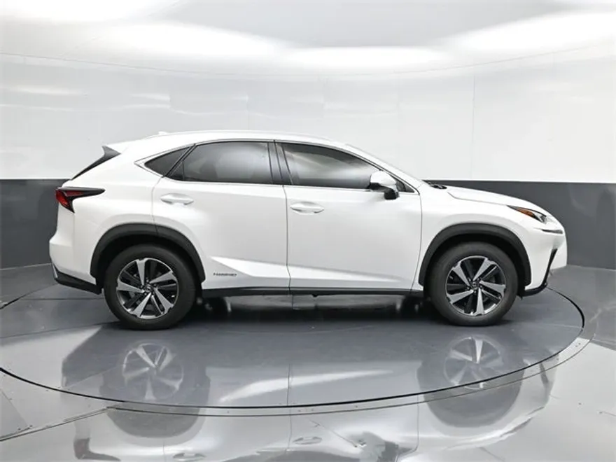 2019 Lexus NX 300h F SPORT photo 1
