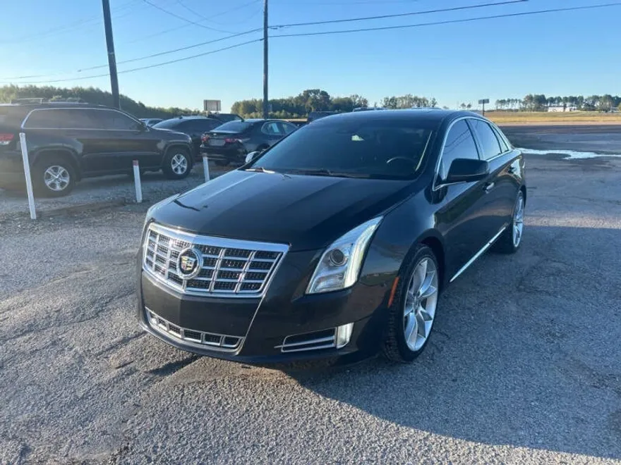 2013 Cadillac XTS Premium photo 1