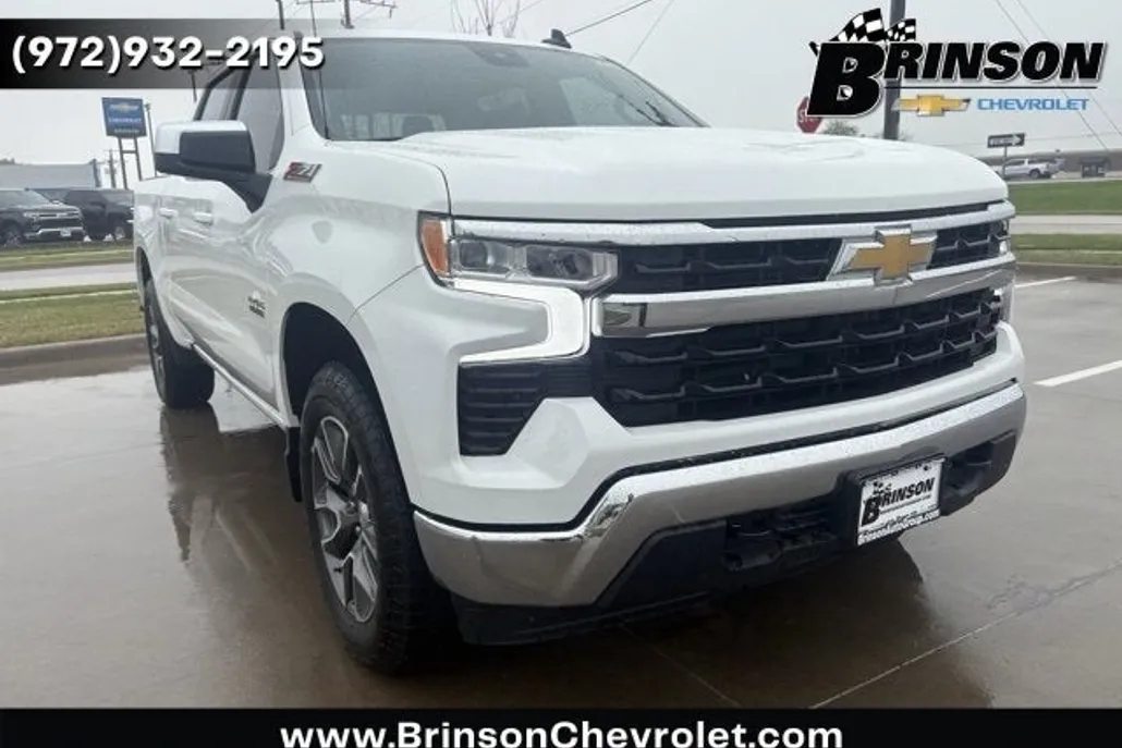 2025 Chevrolet Silverado 1500 LT photo 1