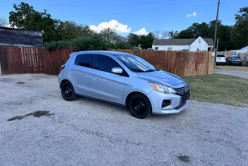 2021 Mitsubishi Mirage ES photo 1