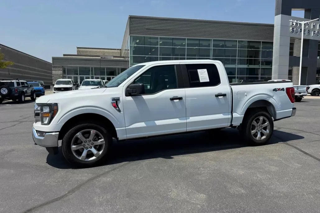 2023 Ford F-150 XLT photo 1