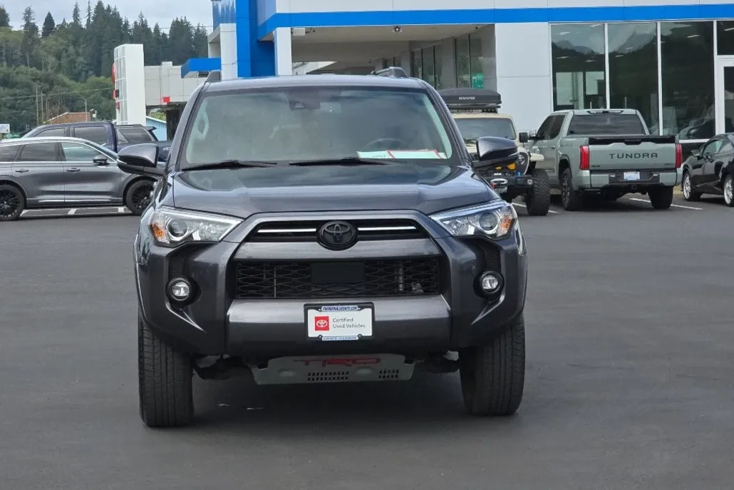 2022 Toyota 4Runner SR5 Premium photo 1