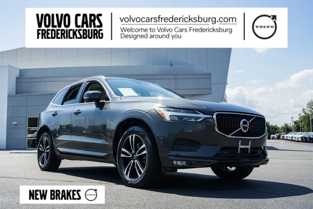 2020 Volvo XC60 T5 Momentum photo 1