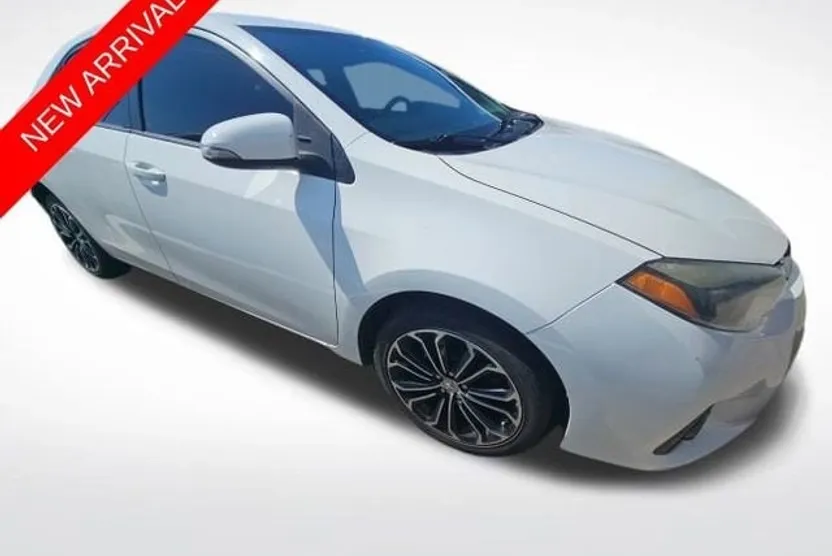 2016 Toyota Corolla Plus photo 1